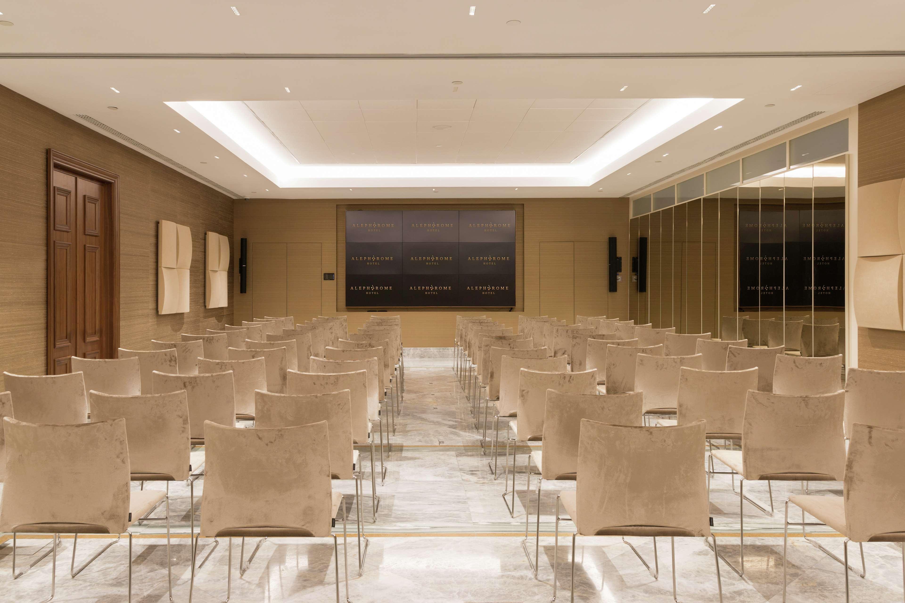 Aleph Rome Hotel, Curio Collection By Hilton Eksteriør bilde