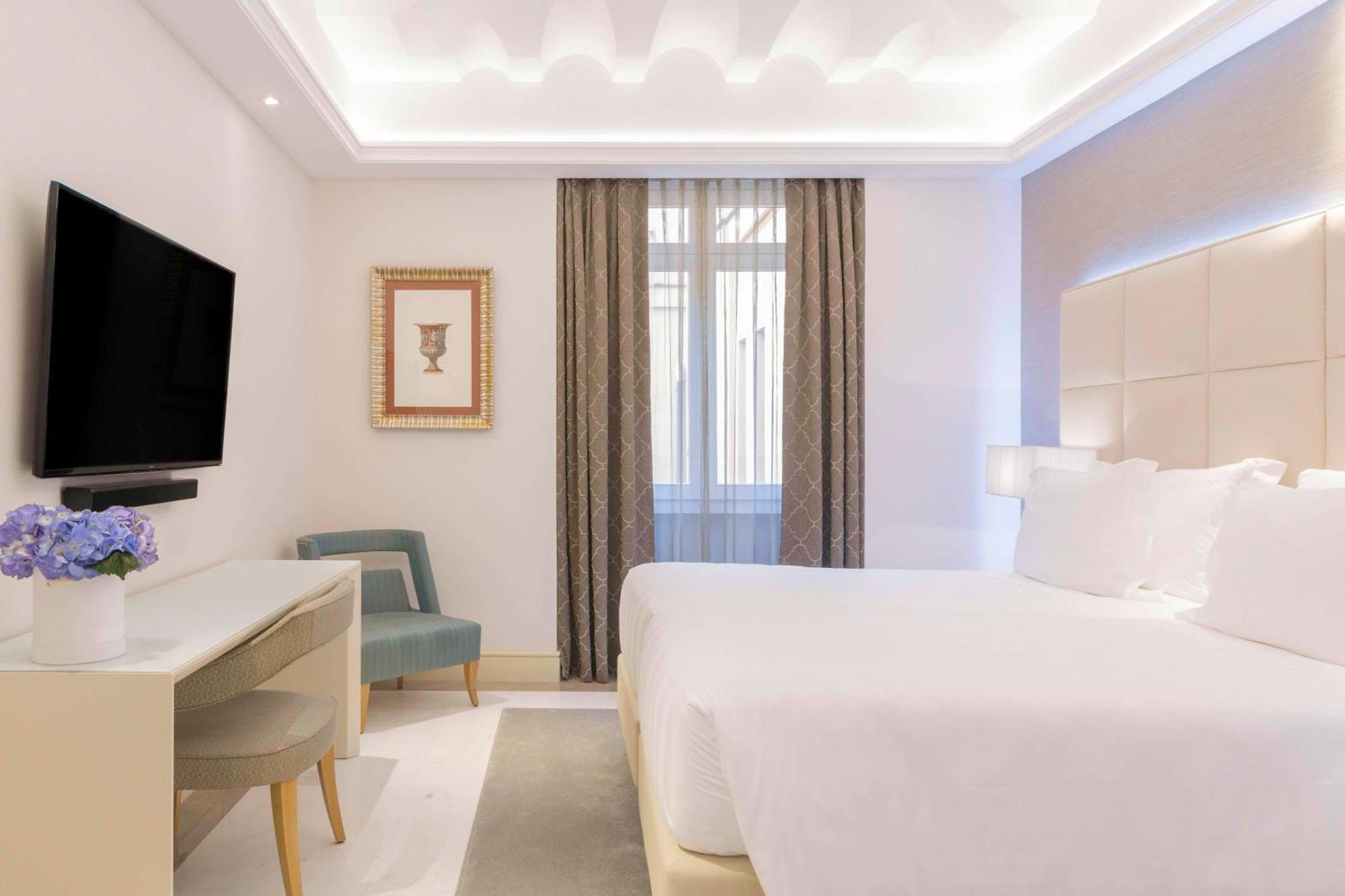 Aleph Rome Hotel, Curio Collection By Hilton Eksteriør bilde