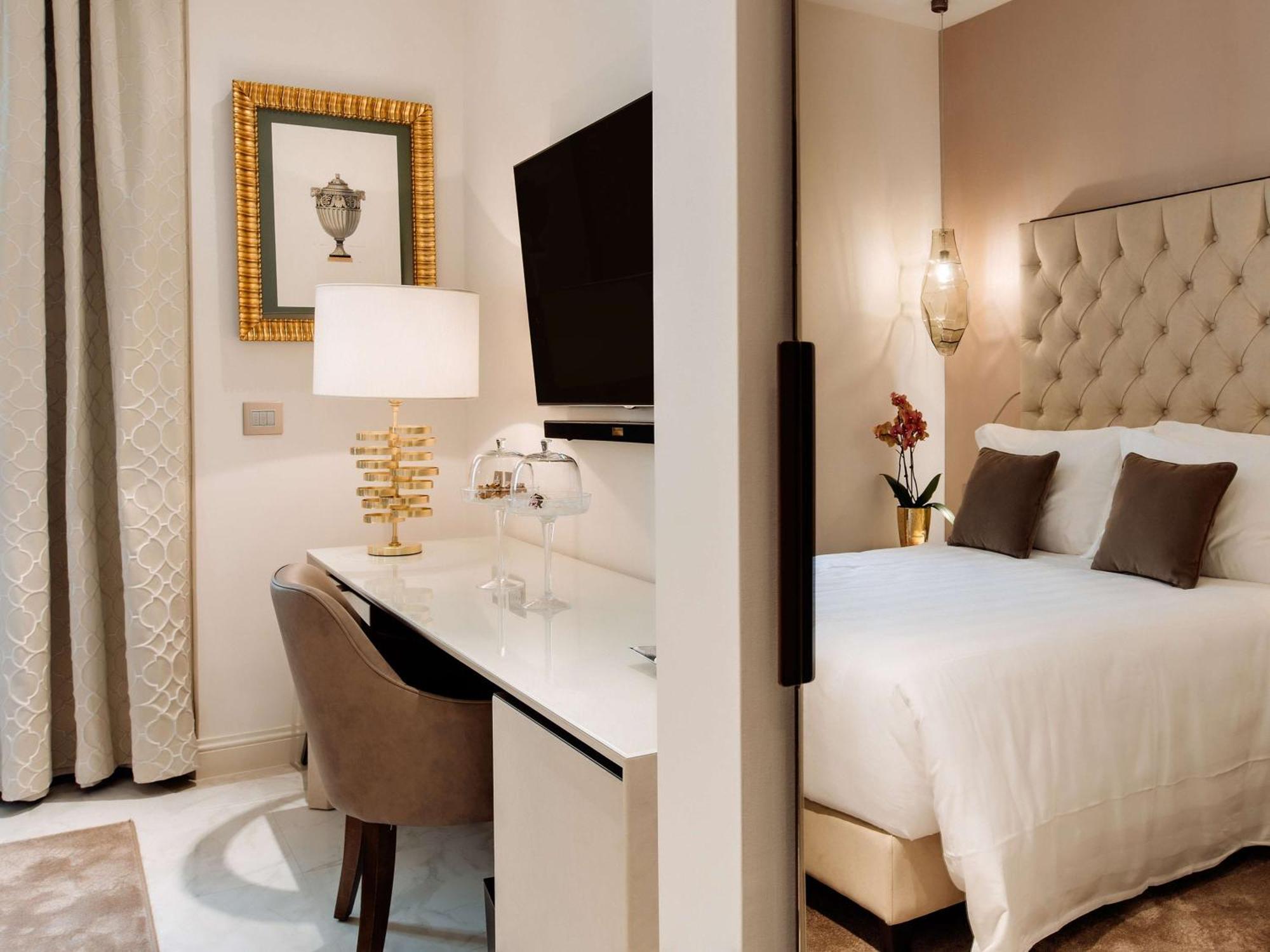 Aleph Rome Hotel, Curio Collection By Hilton Eksteriør bilde
