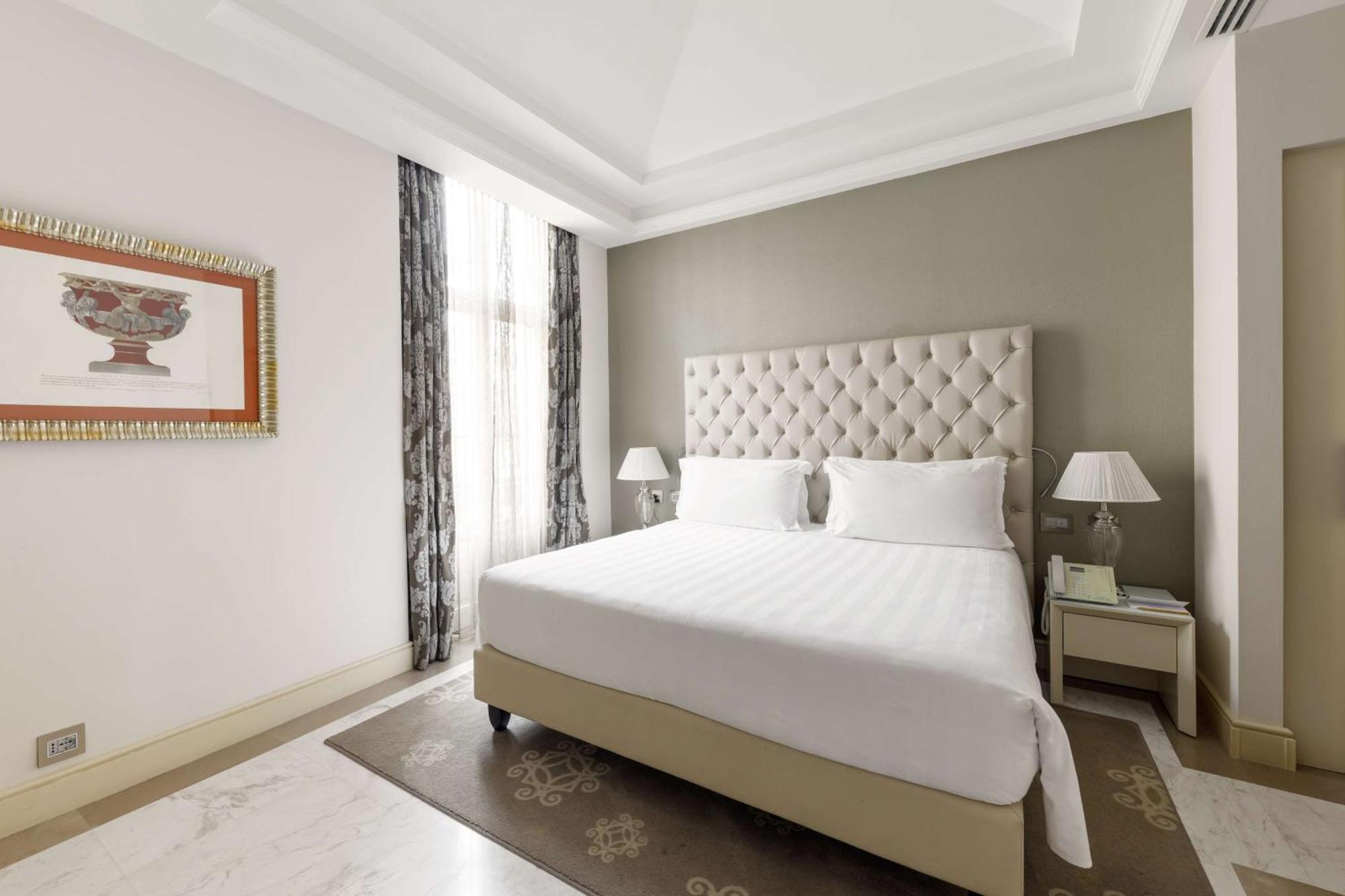 Aleph Rome Hotel, Curio Collection By Hilton Eksteriør bilde
